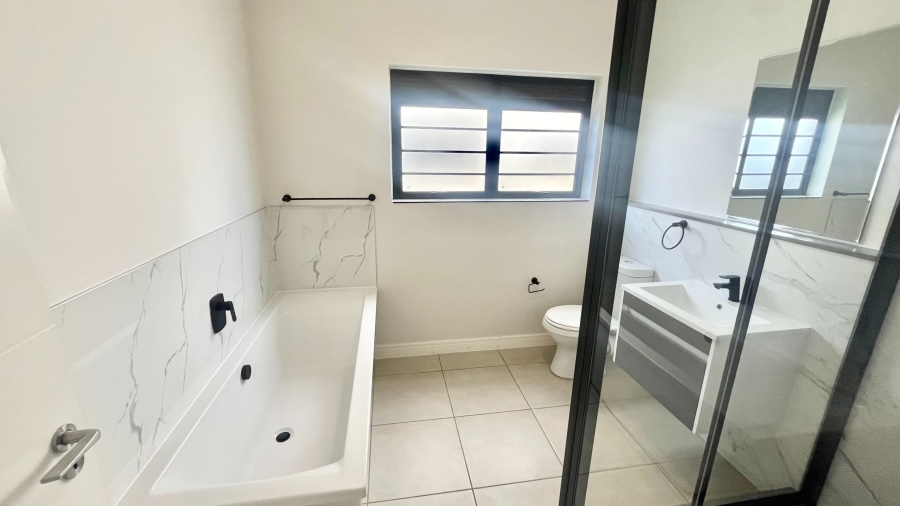 To Let 3 Bedroom Property for Rent in The Huntsman Western Cape